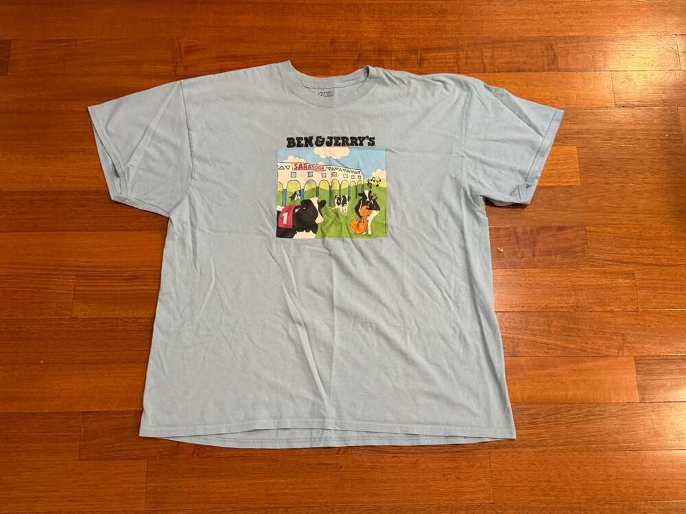 Port and Company Ben & Jerry's Saratoga Vermont's Finest T-Shirt 2XL Light Blue